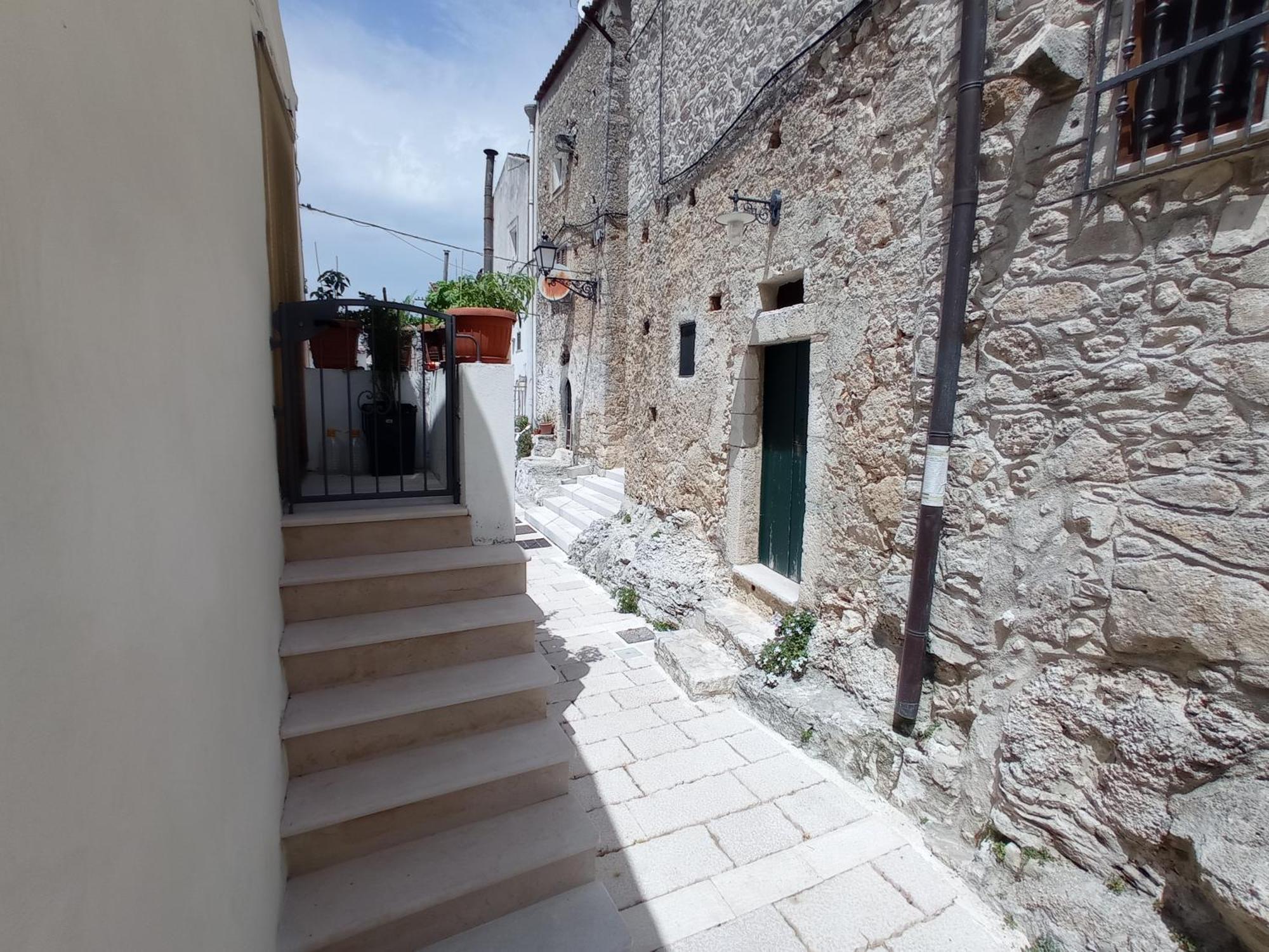 Case Vacanza Al Borgo Antico Vico Del Gargano Zewnętrze zdjęcie